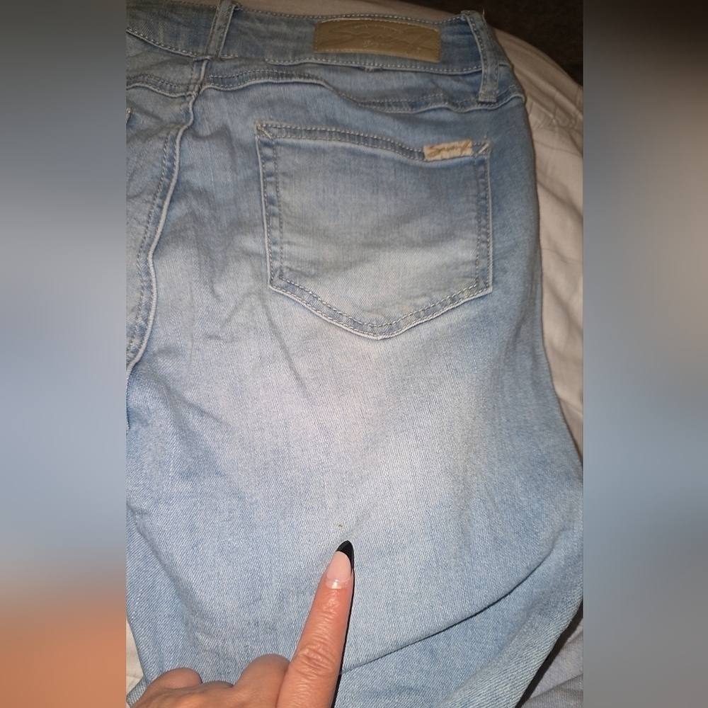Seven7 Light Blue Distressed Women Jeans Size 6 Skinny - Picture 8 of 8